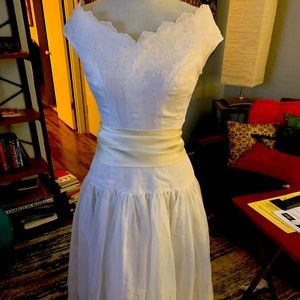 Vintage 1950s white Organdy drop-waist dress-small
